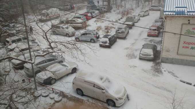 Во Владивостоке снежный апокалипсис