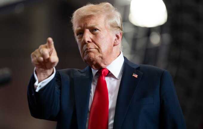 Трамп призвал Украину немедленно согласиться на переговоры с Россией
