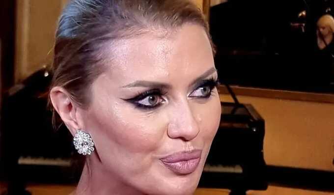 Боня рассказала о деликатной проблеме с болячкой на лице