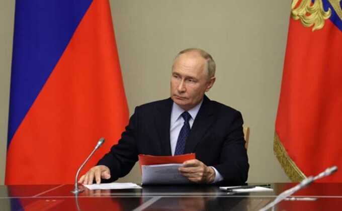 Путин провёл телефонный разговор с президентом Бразилии во время его остановки в Москве