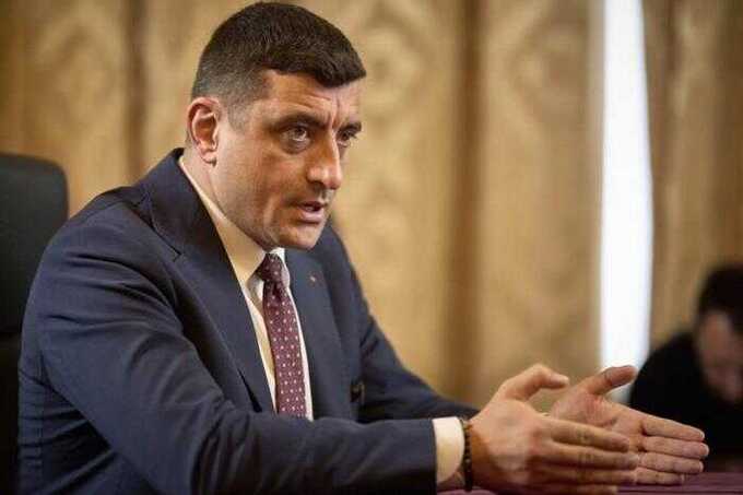 Симион обвинил суд в госперевороте из-за отказа отменить выборы в Румынии