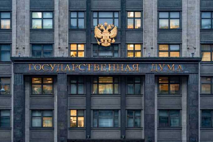 Депутаты ввели штрафы до 500 тысяч за продажу энергетиков детям
