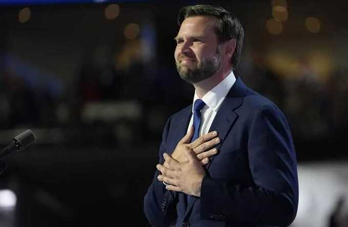 Сенатор Вэнс назвал финансирование Украины при Байдене «безумием»