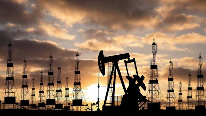 Нефть теряет равновесие из-за обострения конфликта на Ближнем Востоке